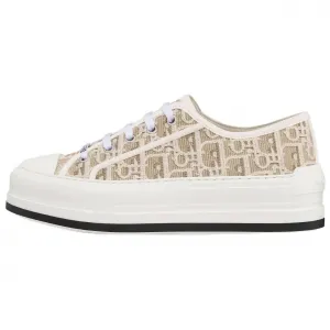 DIOR Низкие женские кроссовки для скейтбординга Walk'n' бежевого цвета