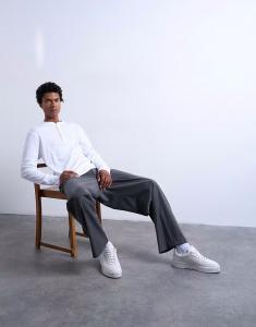 Футболка классического кроя с длинными рукавами и рубчиком, белого цвета Topman