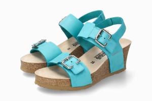 Женские босоножки на танкетке Lissandra бирюзового цвета MEPHISTO