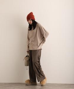 Футболка с рукавами «летучая мышь», вырезом-лодочкой Pourvous, цвет Gray Beige