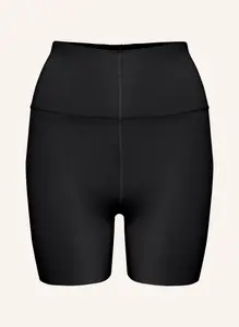 Шорты beauty girl с эффектом пуш-ап Item M6, черный