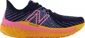 Кроссовки New Balance Wmns Fresh Foam X Vongo v5 'Eclipse Vibrant Apricot', фиолетовый