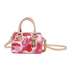 A BATHING APE Плечевая сумка из ПВХ, Pink