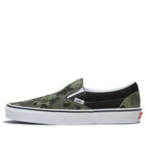 Кроссовки classic slip-on 'camo' Vans, зеленый