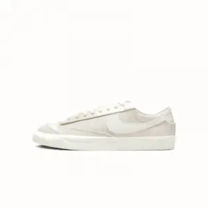 Кеды Nike Blazer Low '77 SE, сливочный