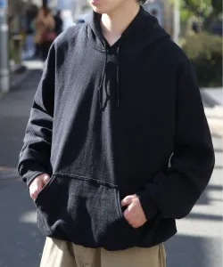 GILDAN/8.0 унций. Толстовка-худи оверсайз из флиса с легкой ворсистой подкладкой.