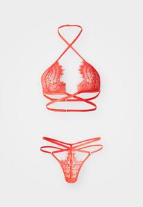 Бюстгальтер Ann Summers INFINITE FOLDOVER SET, Red