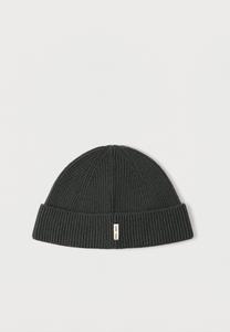Шапка Samsøe Samsøe PAUL BEANIE, Dark Evergreen/Dark Green