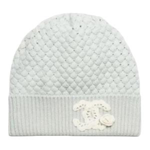 CHANEL Шапка унисекс мятно-зеленый