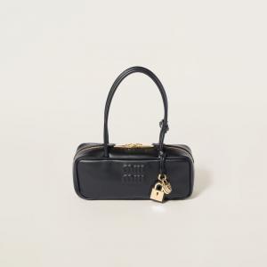 Красивая кожаная сумка. Miu Miu, черный