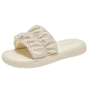 GEMEIQ Скользоустойчивые износостойкие шлепанцы женские Ecru, цвет Ecru