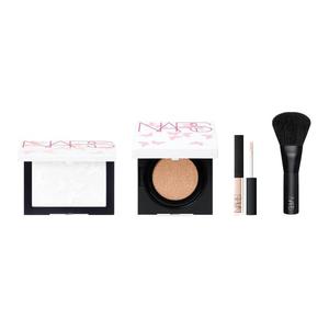 Набор пудры-подушечки Butterfly для макияжа Natural Long Lasting из четырех предметов NARS