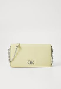 Сумка через плечо LOCK MINI CHAIN BAG Calvin Klein, серый