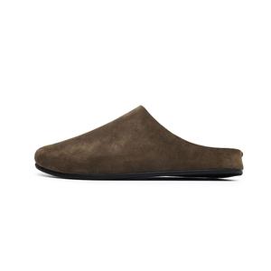 MOMGOG Устойчивые к запаху и истиранию закрытые тапочки унисекс оливково-коричневые, цвет Olive Brown