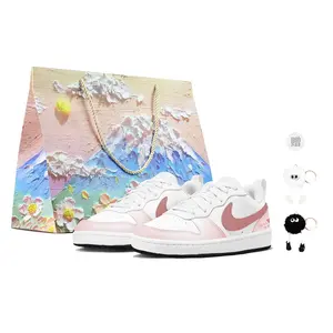 Детские кроссовки для скейтбординга Court Borough A Song Of Love с амортизацией и износостойкостью. Nike, розовый/белый