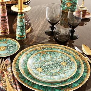 Rosenthal Versace La Scala del Palazzo - Подтарелка Verde 33 см Rosenthal meets Versace, красочный