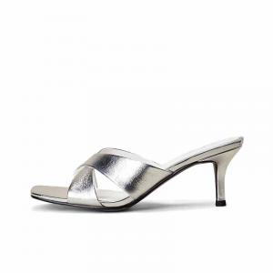 SHOEMAKER QUEEN Женские стойкие к истиранию слайдеры Glacier Silver, цвет Glacier Silver