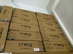 Moog Minimoog Voyager Старый аналоговый синтезатор / 44 клавиши / Совершенно  //ARMENS//