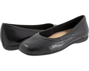 Туфли на плоской подошве Trotters Sasha, черный