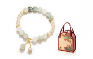 Браслет из нефрита Тяньшань от Jodie&Kevin Jodie＆Kevin, Acacia Around The Finger Soft + Phoenix In The Flying Gift Box