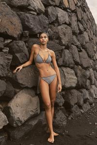 Верх бикини с треугольными чашечками пуш-ап H&M, мультиколор