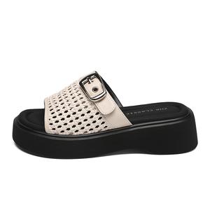 ZHR Женские слайдеры Black/Beige/Silver - бежевые, цвет Beige