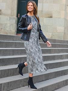 Миди-платье с завязками сбоку и животным принтом Sosandar, серый