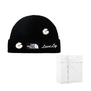 Нейлоновая шапка унисекс THE NORTH FACE, черный