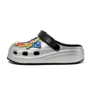 OUBT Радужная буква, вышитые кроксы Unisex Silver Black