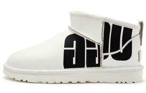 Угги женские UGG Classic Ultra Mini Broken Logo, белый