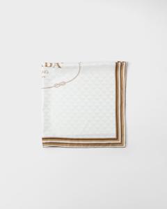 Шарф из жаккардового шелкового твила с принтом 90 x 90 см Prada, коричневый