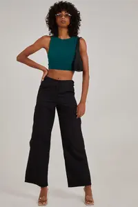 Обтягивающий укороченный топ без рукавов Pink Vanilla, зеленый