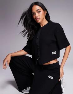 Вафельный кардиган Weekend Collective с короткими рукавами и нейлоновой отделкой черного цвета Asos Weekend Collective