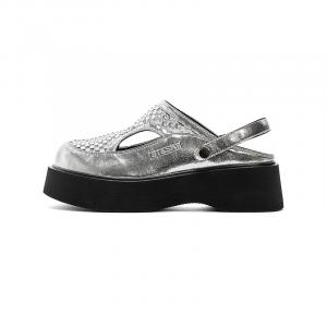 ST&SAT Женские бесшумные закрытые тапочки Silver, цвет Silver