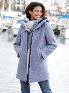 Повседневный образ: длинная куртка с капюшоном Casual Looks, синий