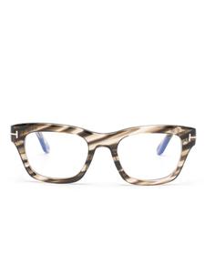 TOM FORD Eyewear очки в оправе 'кошачий глаз', черный