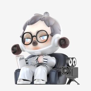 Фигурка Pop Mart Skullpanda Action! Cut! Series, Cool Director