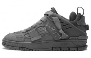 Кроссовки Axel Arigato с аппликацией, черно-серые