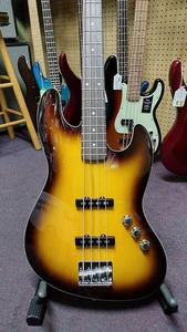 Бас-гитара Fender Aerodyne Special Jazz Bass