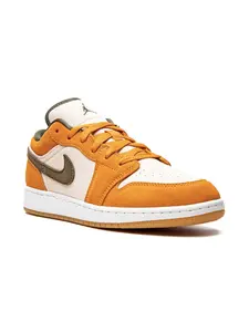Кроссовки Air Jordan 1 Low SE Jordan Kids, оранжевый