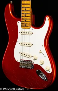 Fender Custom Shop 1956 Stratocaster Journeyman Relic Супервыцветший старинный Candy Apple Red (029)
