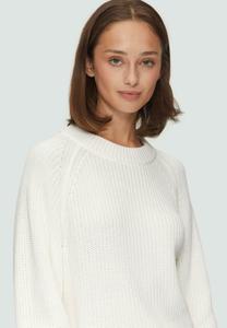 Джемпер MIT RAGLANÄRMELN s.Oliver, кремовый