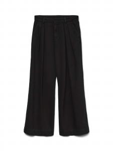 VERO MODA Широкие брюки-джинсы со складками 'Pennie' в черном цвете