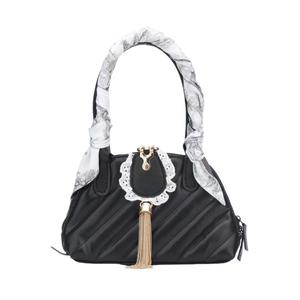 SAINT LAURENT Индивидуальная косметичка Margaret, материал с 3D-эффектом, винтажная современная кожаная сумка black