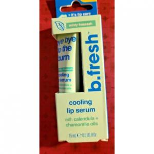 B. Охлаждающая сыворотка для губ с маслом календулы и ромашки 15 мл Fresh
