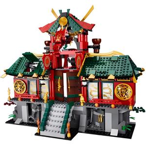 Конструктор из пластиковых деталей Ninjago The Battle For The Ninja Kingdom 1223 деталей 70728 LEGO