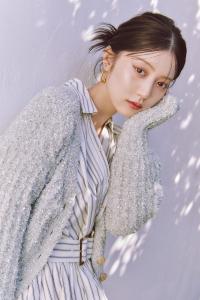 Вязаный кардиган с открытыми плечами и пуговицами Rienda, цвет L/Grn1