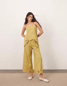 Брюки из хлопка с вышитым цветочным узором оливково-зеленого цвета Arrange