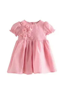 Коктейльное платье/платье для вечеринки с цветочной бутоньеркой, прямого кроя. Next, Pink