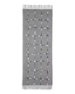 Шарф с V-образным узором, выполненный иглой в клетку - эксклюзив Fraas, черный